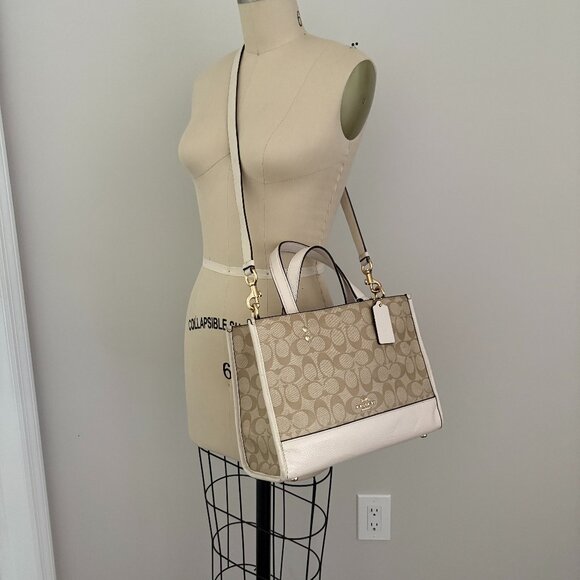 Coach Dempsey Carryall Bag In Signature Canvas Off White/Beige - Picture 1 of 9